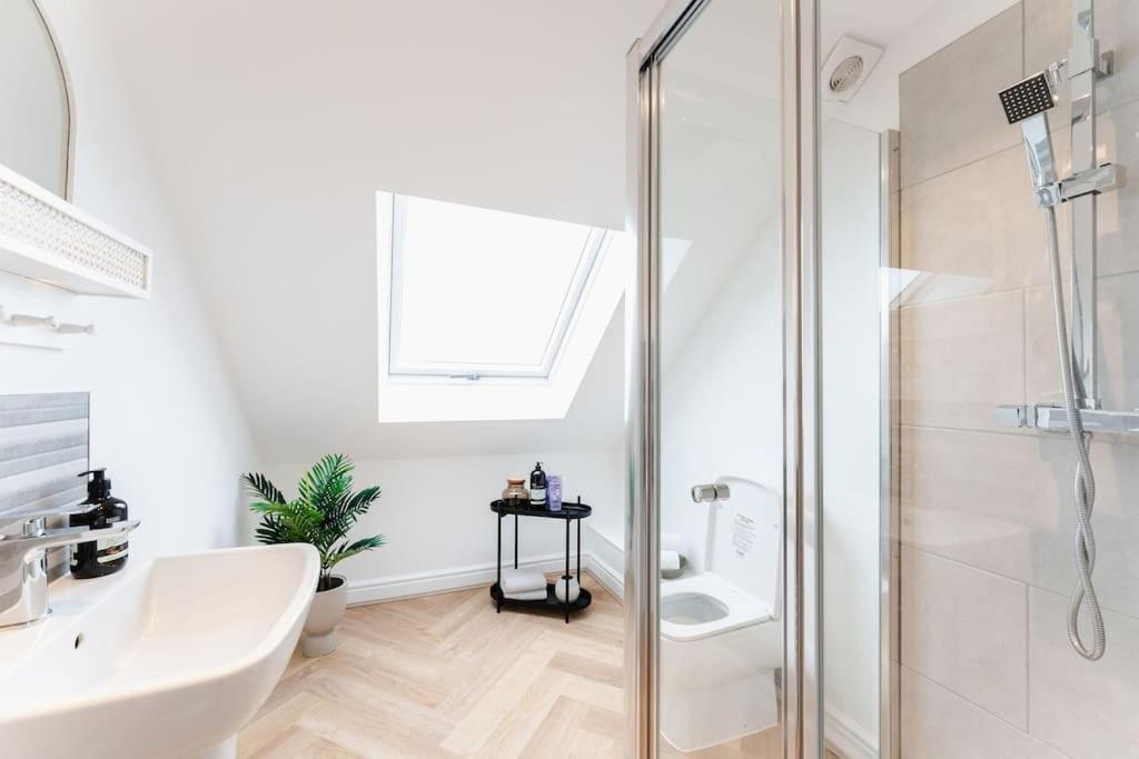 Boutique Apartment - Mazerystays Exley Dış mekan fotoğraf